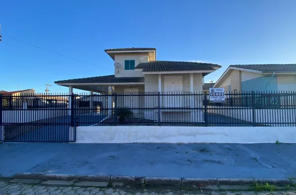 CASA PARA VENDA - ZONA SUL - BALNEÁRIO RINCÃO