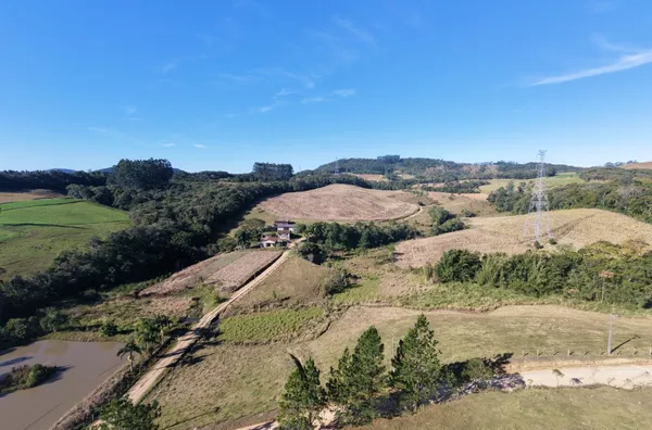 TERRENO - AZAMBUJA - PEDRAS GRANDES