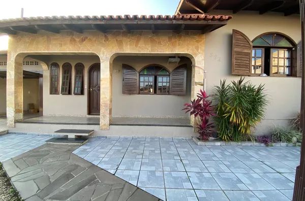 CASA-CENTRO-IÇARA