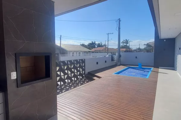 CASA ALTO PADRÃO - ZONA NOVA - BALNEARIO RINCÃO