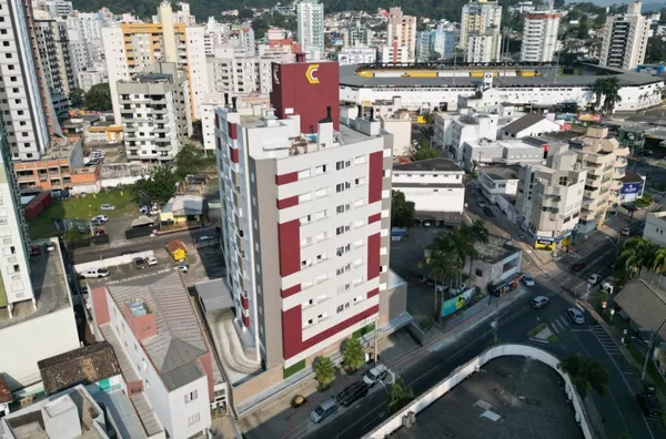 APARTAMENTO - ED. TORRE VIENNE - CENTRO - CRICIÚMA