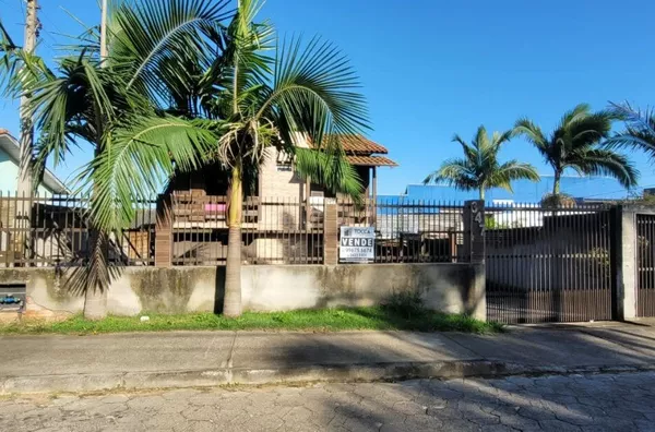 CASA - LIRI - IÇARA