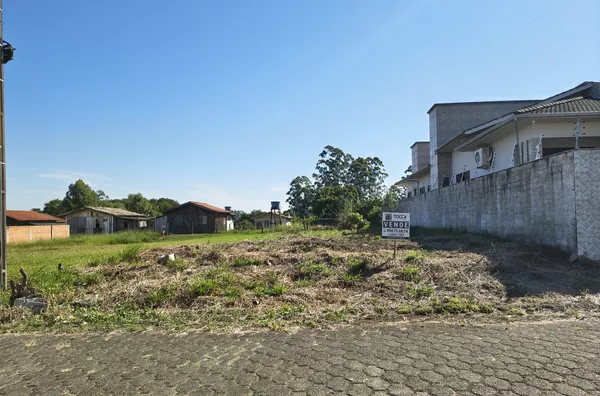 TERRENO - LOT. JARDIM IRAPUÃ - AURORA - IÇARA