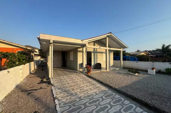 CASA PARA VENDA - ZONA NOVA - BALNEÁRIO RINCÃO