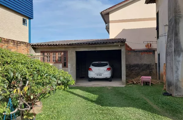 CASA - PRIMEIRO DE MAIO - IÇARA