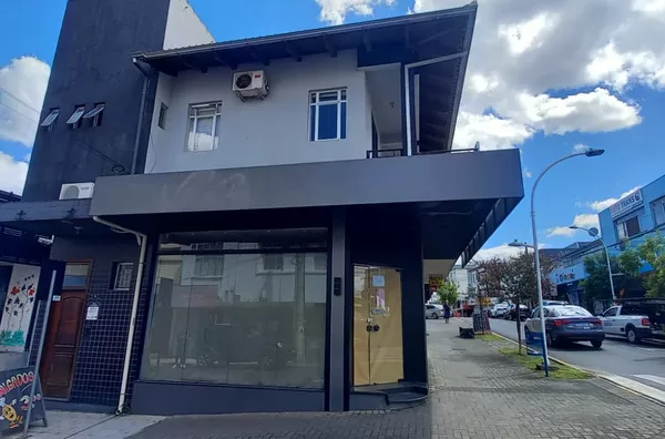 SALAS COMERCIAIS - CENTRO - IÇARA