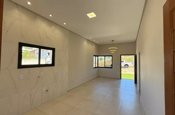 CASA - LINHA BATISTA - CRICIUMA