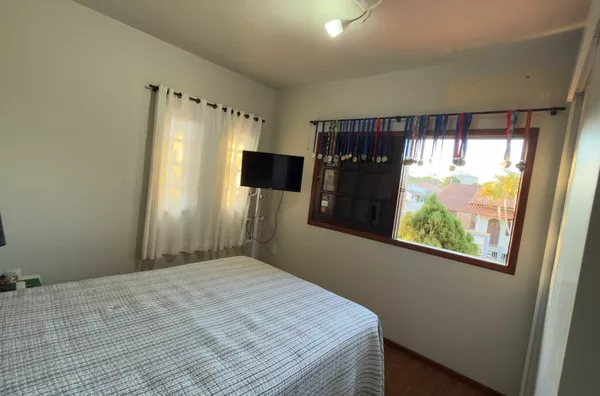 CASA - PRIMEIRO DE MAIO - IÇARA
