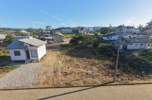 TERRENO - LOT. DONA ONORINA - BOA VISTA - IÇARA