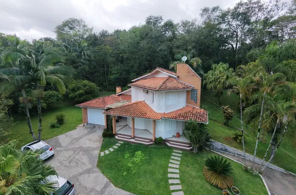 CASA - ARQUIMEDES NASPOLINI - CRICIÚMA