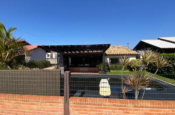 CASA PARA VENDA - ZONA NOVA - BALNEÁRIO RINCÃO
