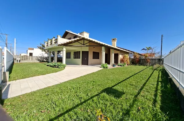 CASA PARA VENDA - ZONA NOVA - BALNEÁRIO RINCÃO