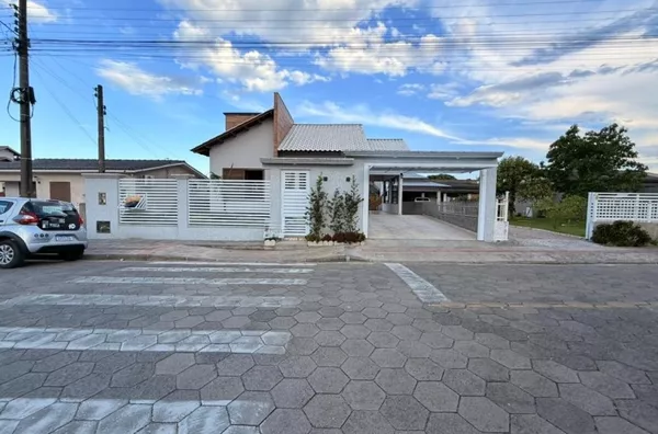 CASA - PEDREIRAS, BALNEÁRIO RINCÃO