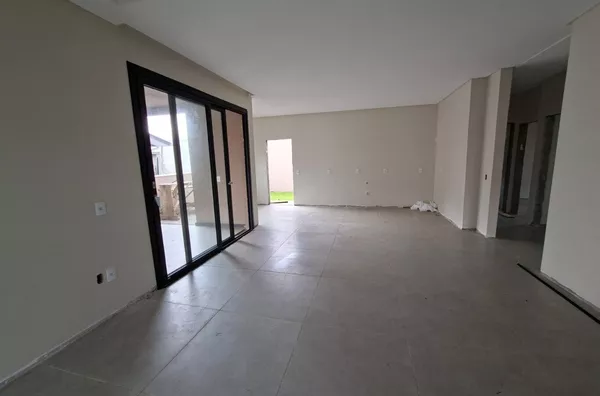 CASA PARA VENDA - ZONA SUL - BALNEÁRIO