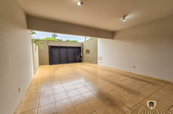 Sobrado para venda, 4 quarto(s),  Centro, Barretos