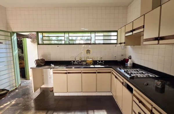 Casa para venda, 3 quarto(s),  Centro, Barretos