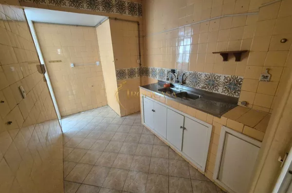 Apartamento à Venda em Copacabana | 2 Quartos, 70m², Vaga na Escritura e Quadra da Praia - Foto 7
