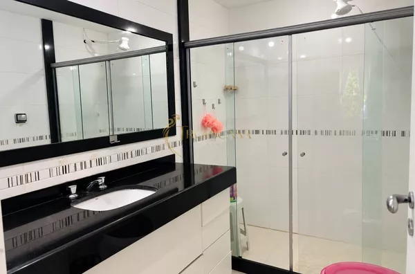 Casa à Venda na Barra da Tijuca | Interlagos Quality II, 6 Suítes, 471m², Piscina e Porteira Fechada - Foto 18