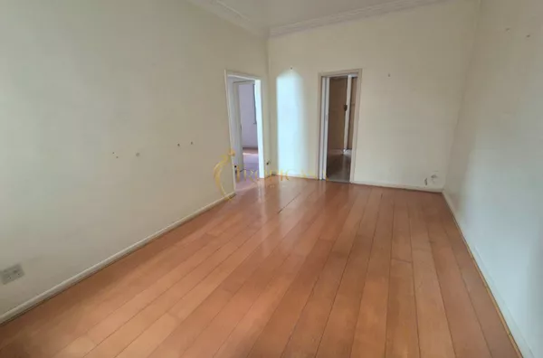 Apartamento à Venda em Copacabana | 2 Quartos, 70m², Vaga na Escritura e Quadra da Praia - Foto 5