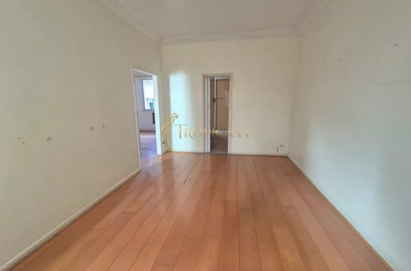 Apartamento à Venda em Copacabana | 2 Quartos, 70m², Vaga na Escritura e Quadra da Praia - Foto 1