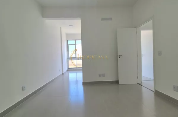 Apartamento à Venda em Botafogo | 90m², Reformado, Vista Mar e Montanhas, 3 Quartos com Vaga