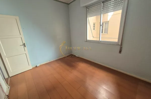 Apartamento à Venda em Copacabana | 2 Quartos, 70m², Vaga na Escritura e Quadra da Praia - Foto 8