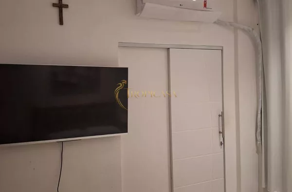 Apartamento à Venda em Copacabana | 90m², Porteira Fechada, Varanda, 3 Quartos e Vaga