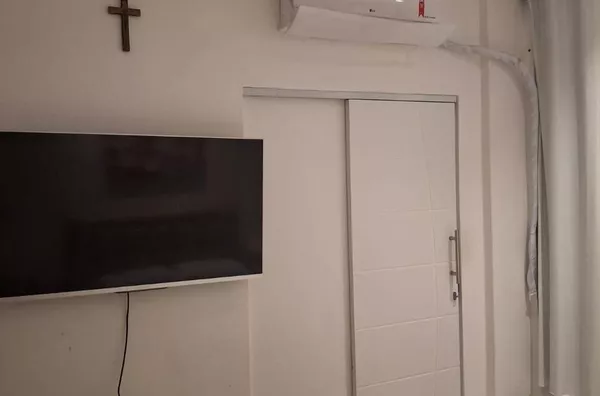 Apartamento à Venda em Copacabana | 90m², Porteira Fechada, Varanda, 3 Quartos e Vaga