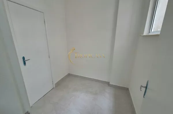 Apartamento à Venda no Leme | 2 Quartos, 70m², Reformado, Vaga e Sol da Manhã - Foto 18