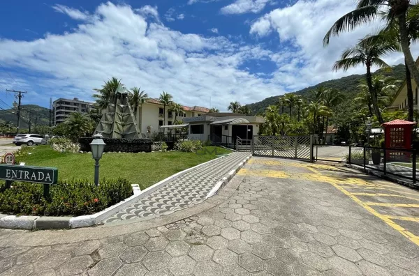 Apartamento Wembley Tênis, Praia das  Toninhas, Ubatuba