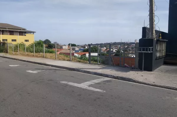 Terreno à Venda Jardim São Judas Tadeu Campinas SP.