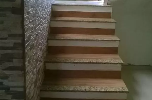 Escada para acesso quartos