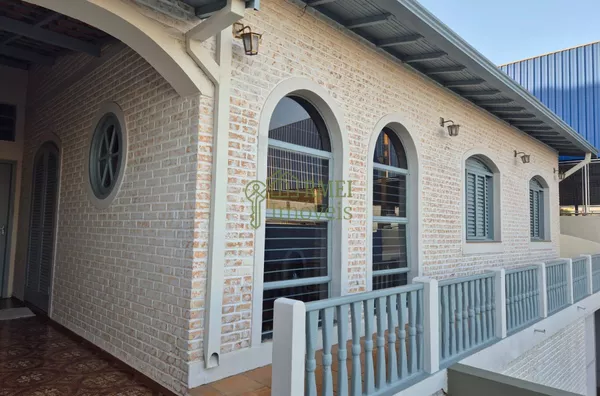 Casa para locação em Taquarituba