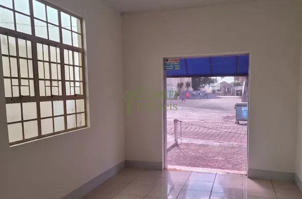 Sala comercial para locação em Taquarituba