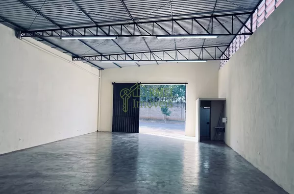 Barracão para locação em Taquarituba