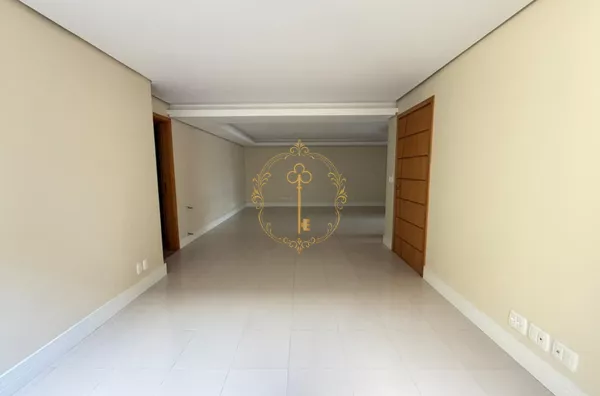APARTAMENTO CENTRAL COM 3 DORMITÓRIOS