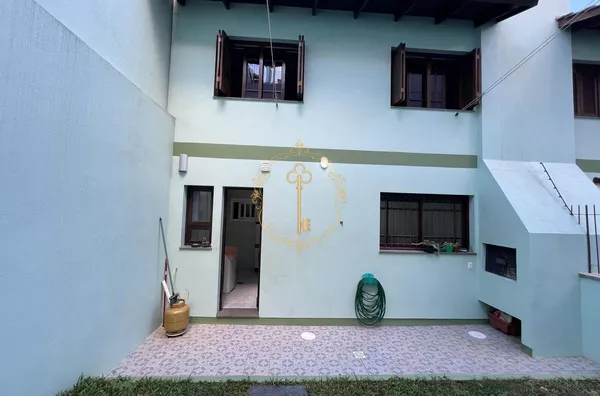 Sobrado para venda De Lazzer CAXIAS DO SUL