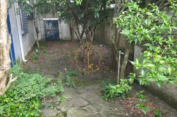 CASA PARA VENDA NO CINQUENTENÁRIO