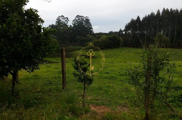 SANTA LUCIA DO PIAÍ - CHÁRACA PARA VENDA