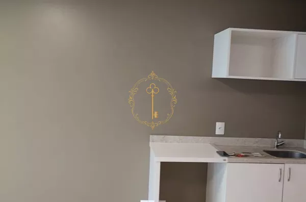 MAIA COMERCIAL - SALA PARA VENDA