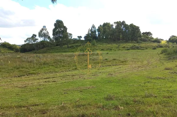 CRIUVA - ÁREA DE TERRA