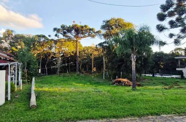 TERRENO EM CONDOMINIO FECHADO - MONTE BÉRICO