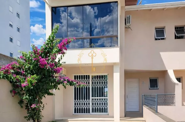 CASA PARA VENDA NO JARDIM ITÁLIA