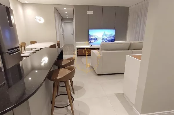 GRAND SOLARO RESIDENCE - SEMI MOBILADO 