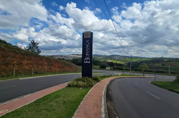 Não vendemos lotes de 250m². Vendemos sonhos, projetos, segurança, qualidade de vida, áreas verdes, lazer e um maravilhoso por do sol. - Foto 10