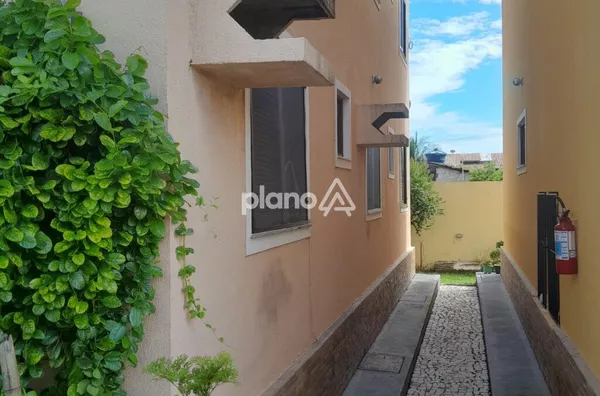 Casa para aluguel e venda, 2 quarto(s),  Sapiranga-coité, Fortaleza