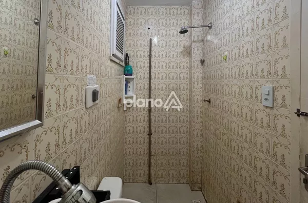 BANHEIRO SOCIAL