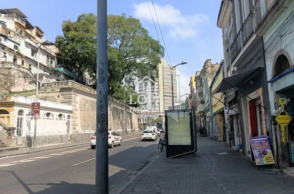 Casa com quatro quartos