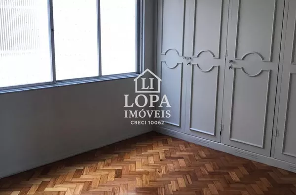 Apartamento de três quartos com garagem para venda em Tijuca Rio de Janeiro