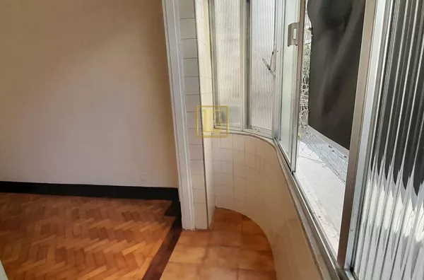 Apartamento à venda no Centro